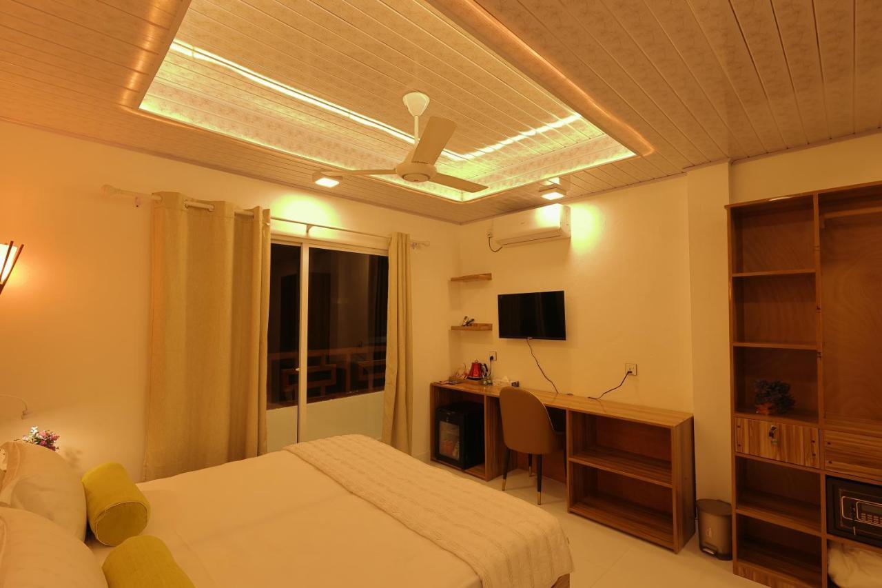 Hotel Batuta Maldives Fourson Thulusdhoo Exterior foto