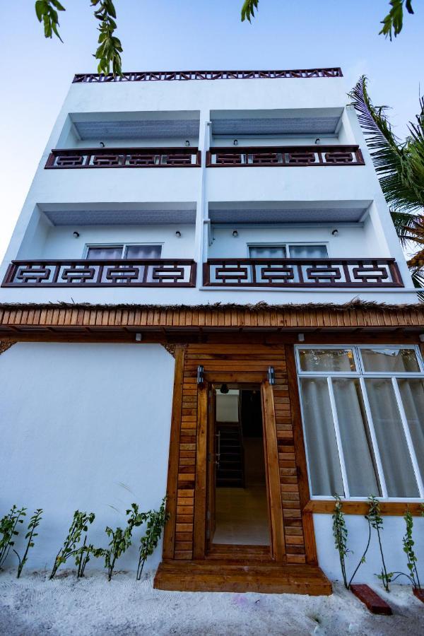 Hotel Batuta Maldives Fourson Thulusdhoo Exterior foto