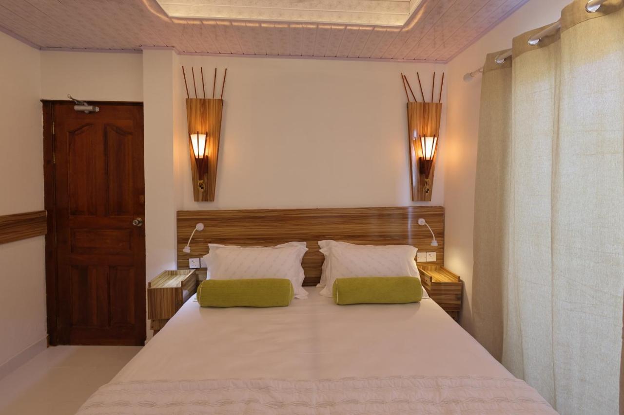 Hotel Batuta Maldives Fourson Thulusdhoo Exterior foto