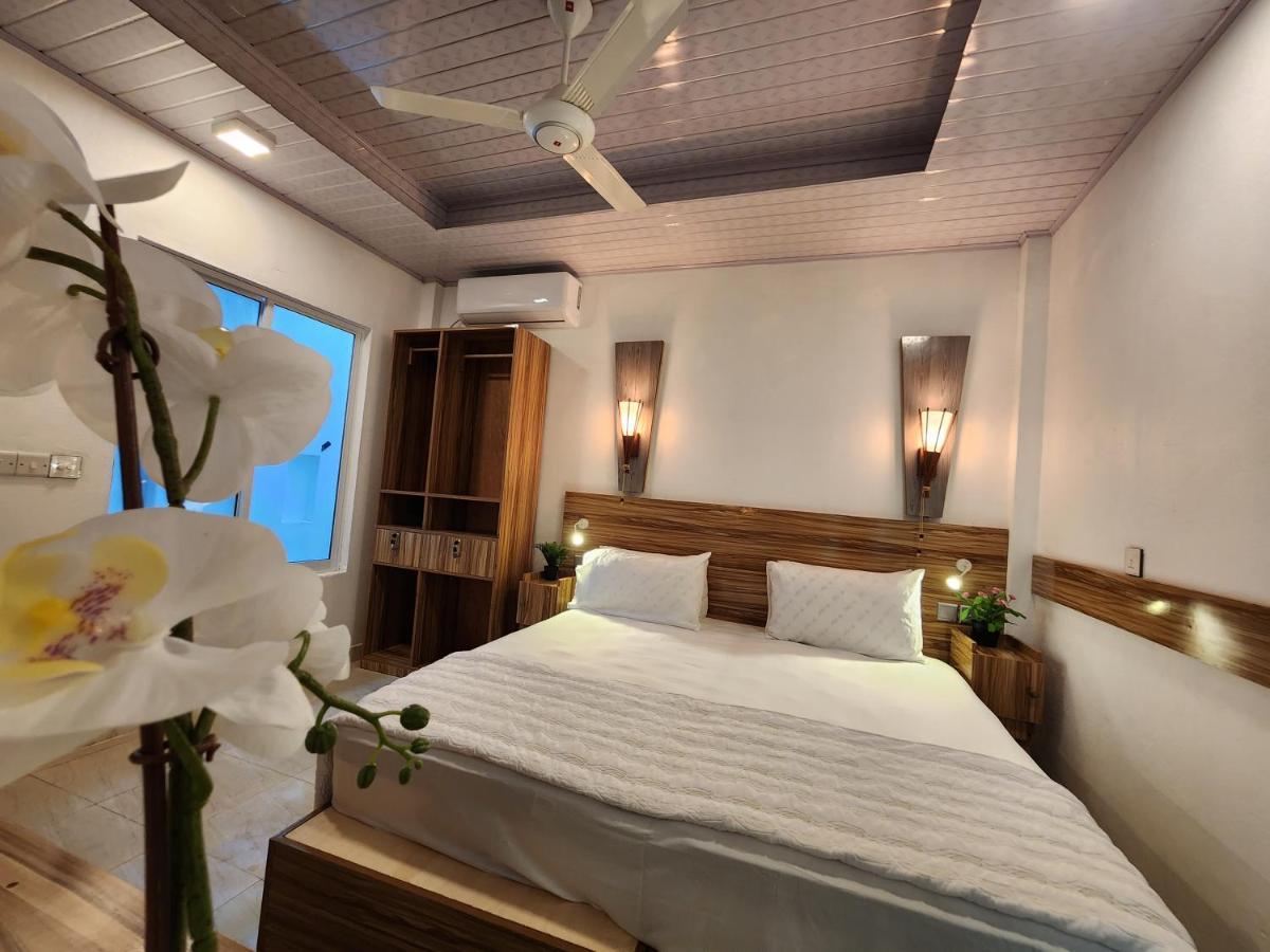 Hotel Batuta Maldives Fourson Thulusdhoo Exterior foto